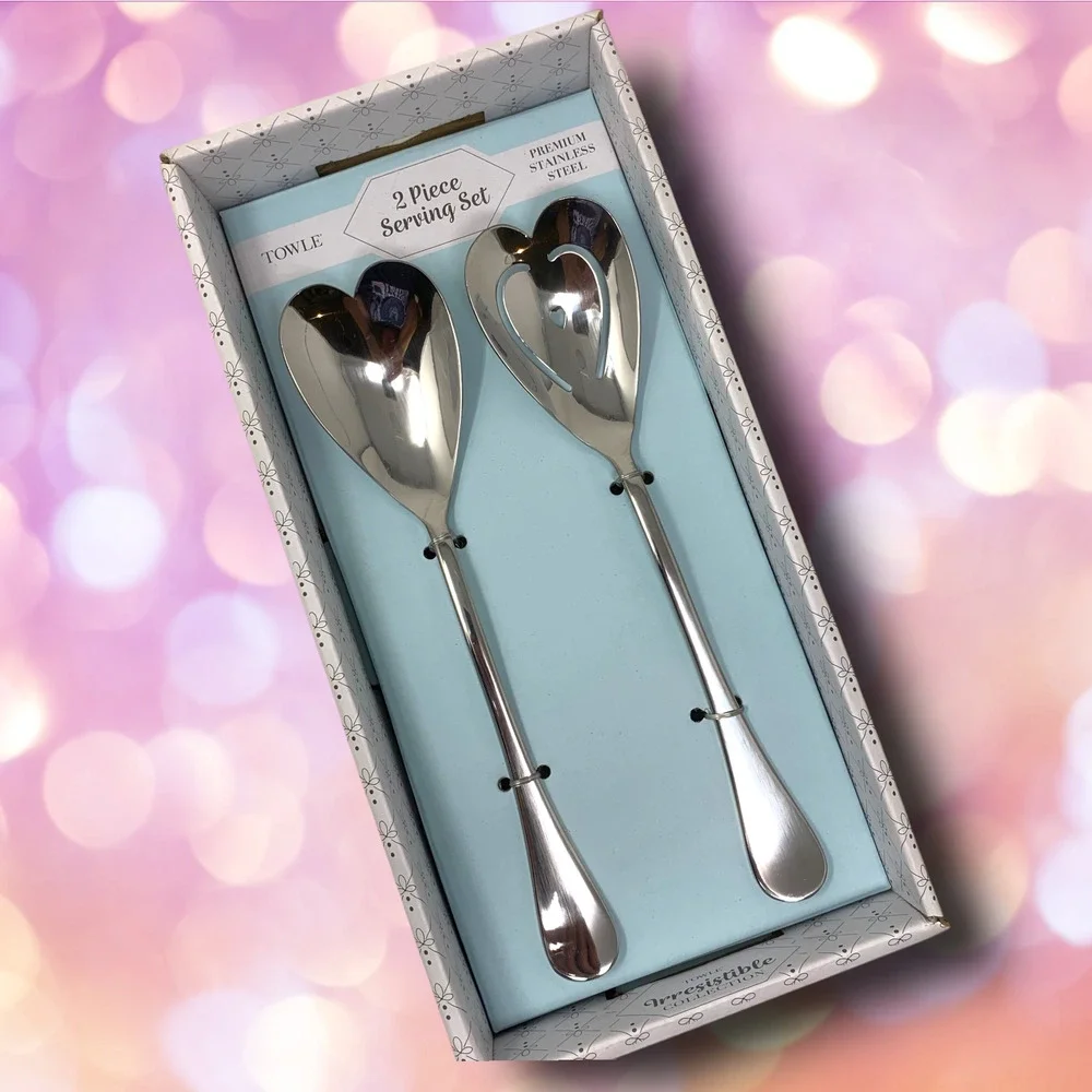 NEW Towle Irresistible Collection 2 Piece Serving Set Heart Shaped Wedding Boxed